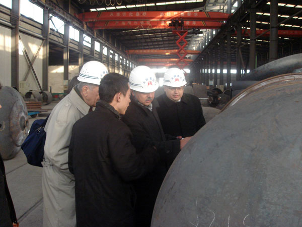 搪玻璃<a data-cke-saved-href='http://www.ccen.net/company/company_list.php?keyword=%E5%8F%8D%E5%BA%94%E9%87%9C' href='http://www.ccen.net/company/company_list.php?keyword=%E5%8F%8D%E5%BA%94%E9%87%9C' target='_blank'>反应釜</a>检测